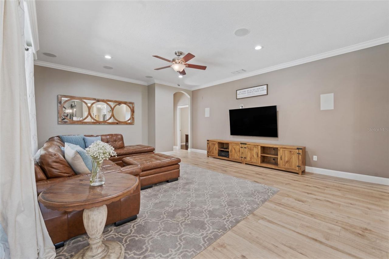 1019 Parkwood Cove Court , Gotha, FL 34734 Photo
