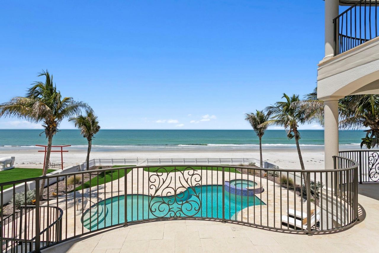 15912 Gulf Boulevard, Redington Beach, FL 33708 Photo