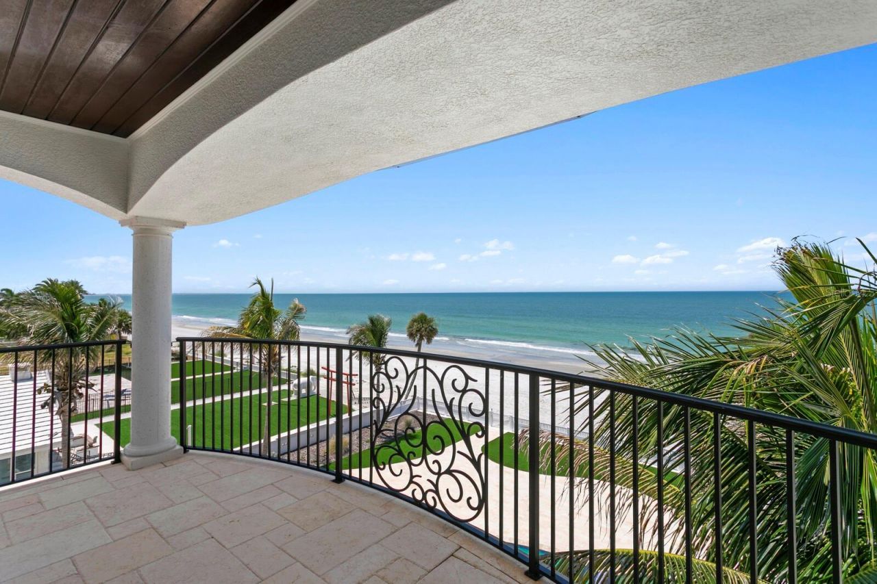 15912 Gulf Boulevard, Redington Beach, FL 33708 Photo