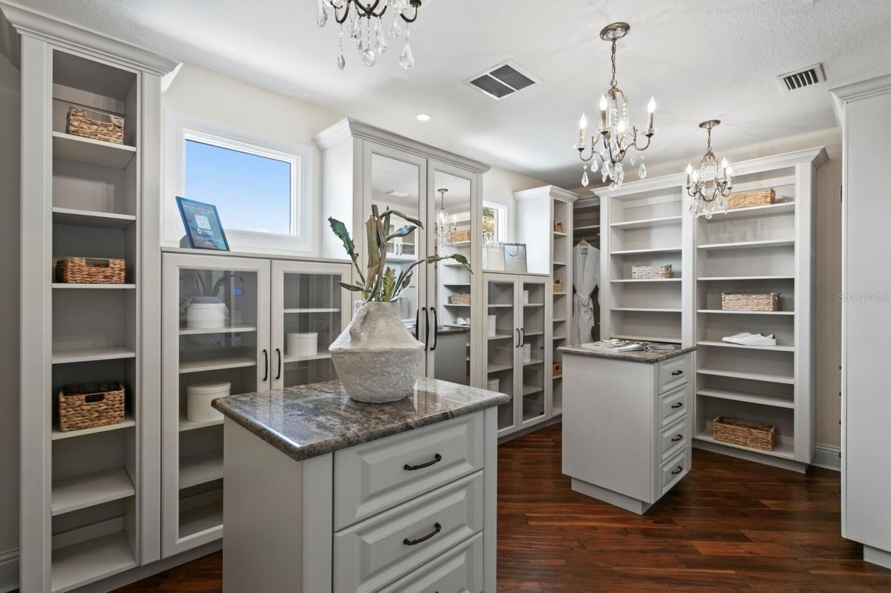 15912 Gulf Boulevard, Redington Beach, FL 33708 Photo