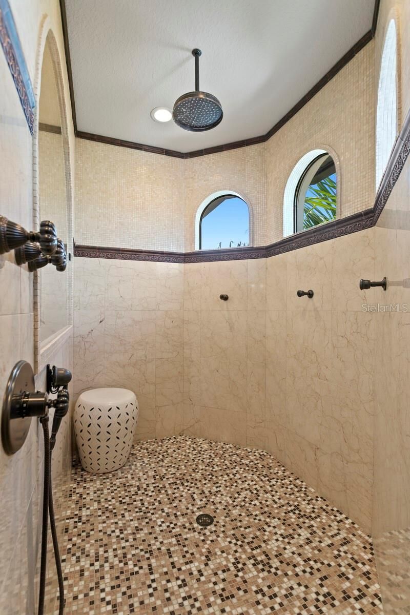 15912 Gulf Boulevard, Redington Beach, FL 33708 Photo