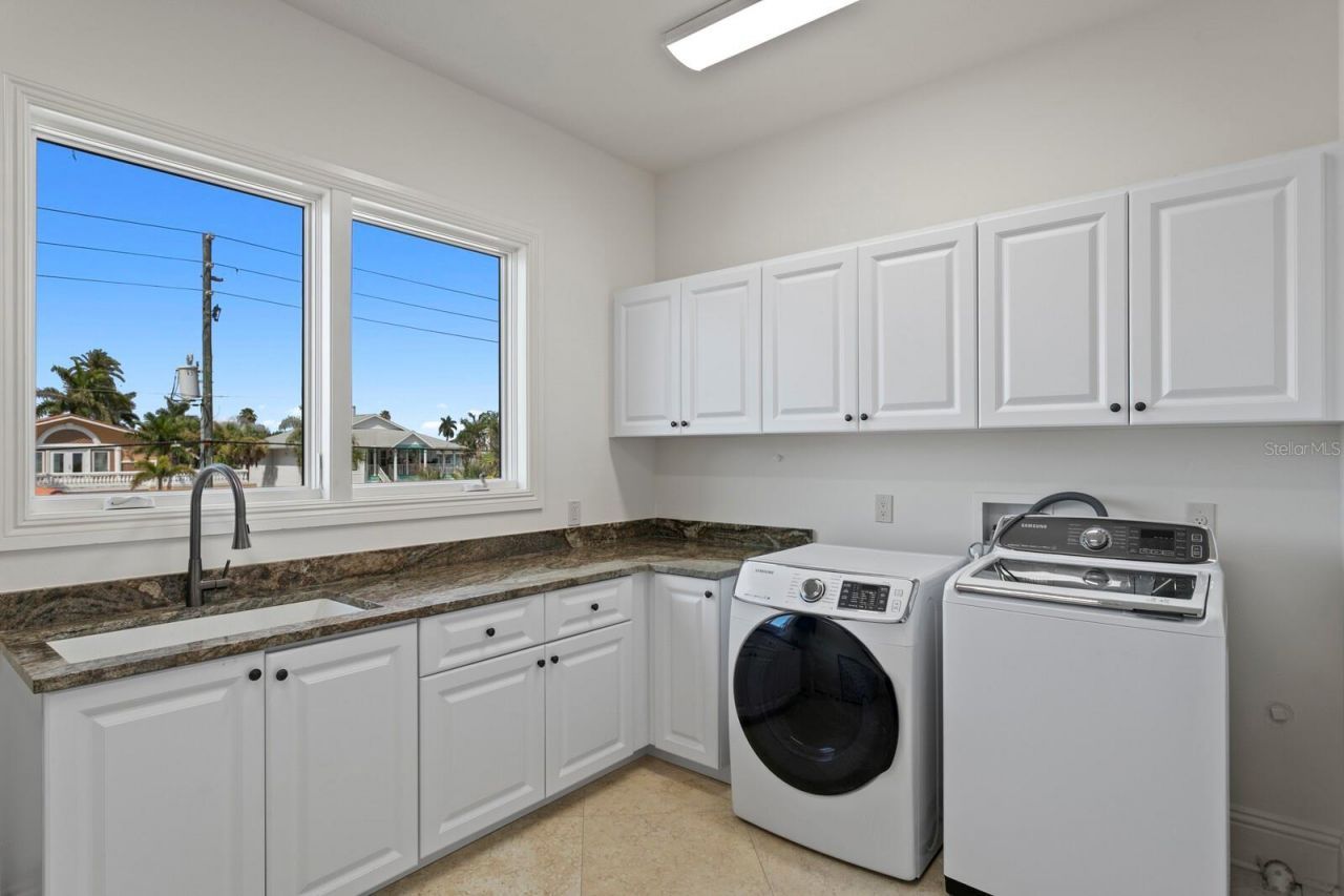 15912 Gulf Boulevard, Redington Beach, FL 33708 Photo
