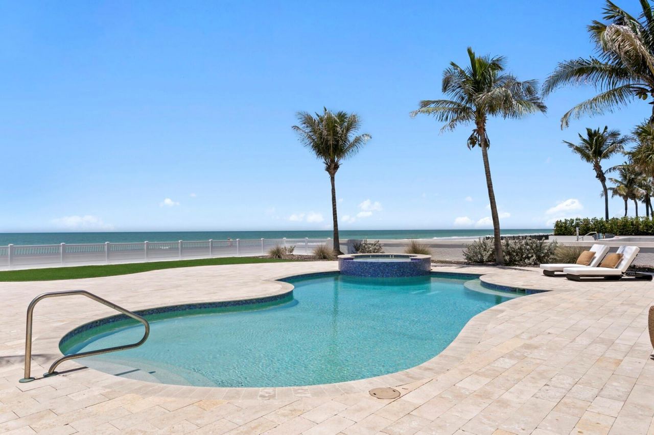 15912 Gulf Boulevard, Redington Beach, FL 33708 Photo
