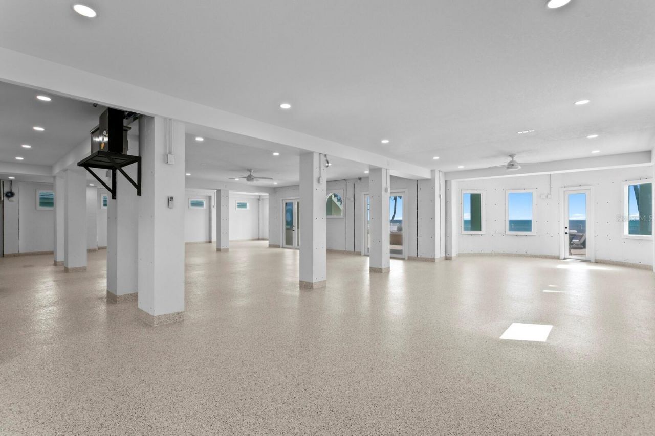 15912 Gulf Boulevard, Redington Beach, FL 33708 Photo