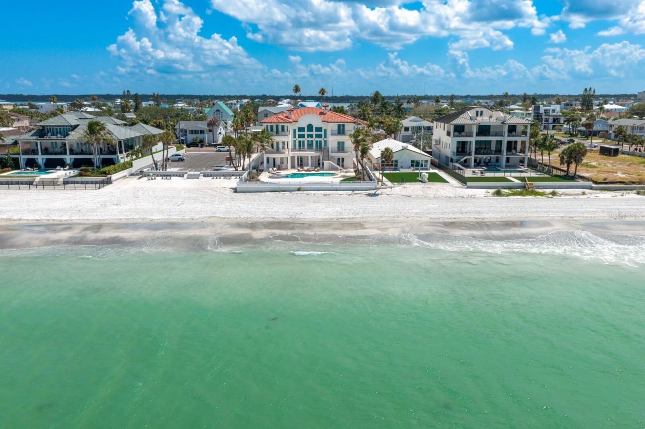15912 Gulf Boulevard, Redington Beach, FL 33708 Photo