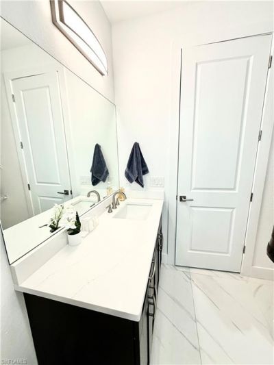 424 SW 26th Ave, Cape Coral, FL 33991 Photo
