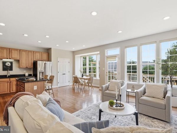 601 BURBERRY TERRACE SE, LEESBURG, VA 20175