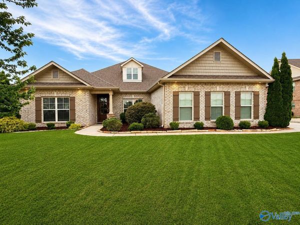 4403 Duskin Court SE, Owens Cross Roads, AL 35763