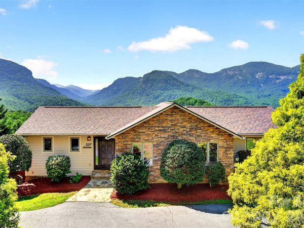 227 Sidney Lanier Drive , Lake Lure, NC 28746