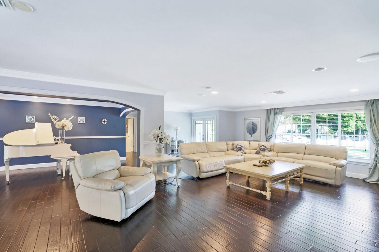 17 E Ocean Avenue, Ocean Ridge, FL 33435 Photo