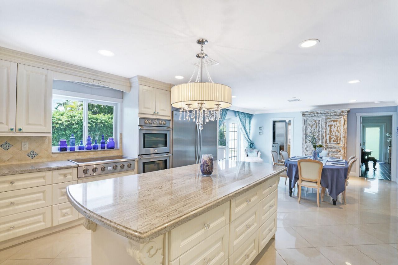 17 E Ocean Avenue, Ocean Ridge, FL 33435 Photo