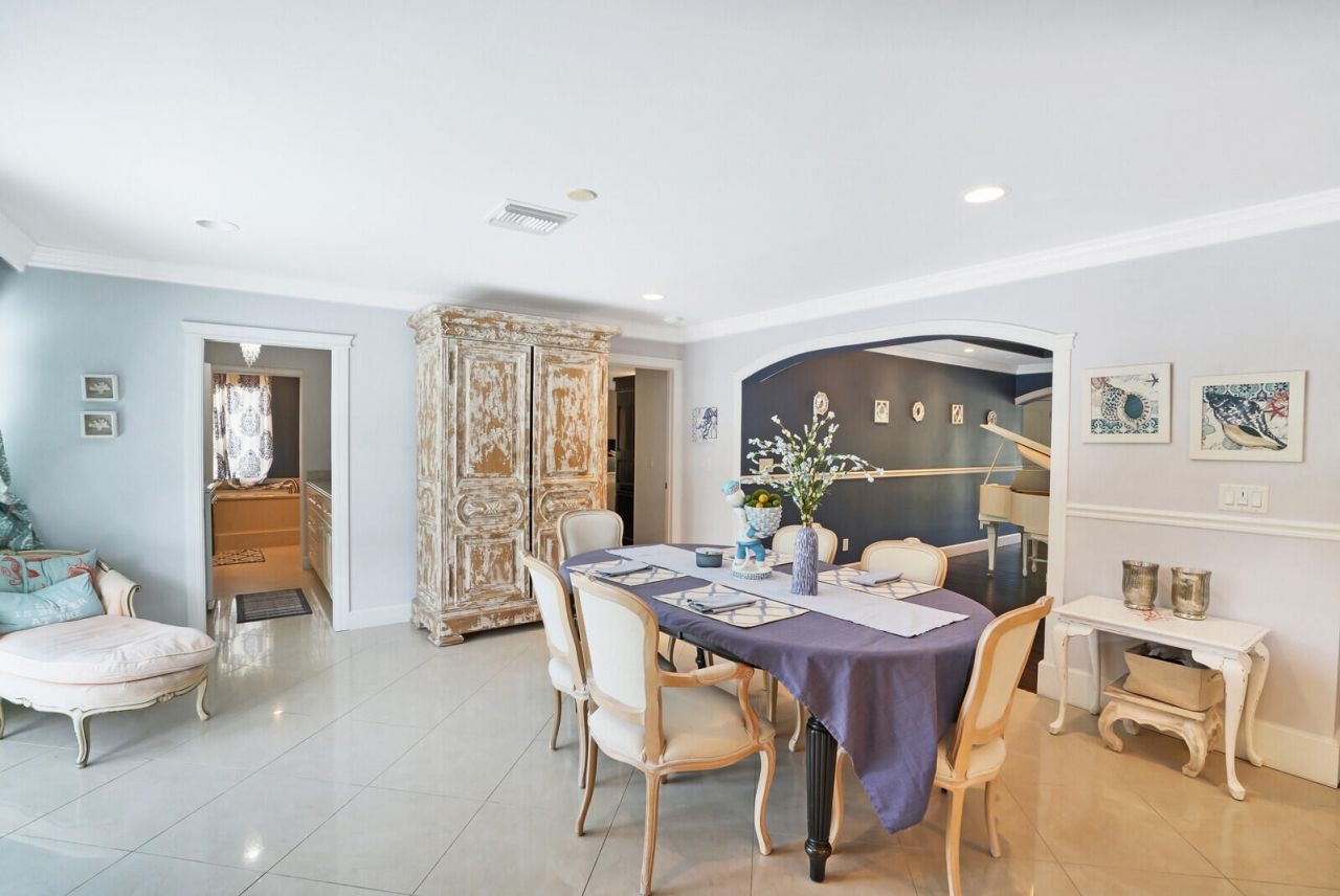 17 E Ocean Avenue, Ocean Ridge, FL 33435 Photo