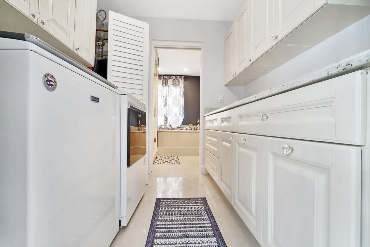 17 E Ocean Avenue, Ocean Ridge, FL 33435 Photo