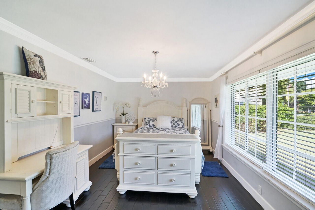 17 E Ocean Avenue, Ocean Ridge, FL 33435 Photo