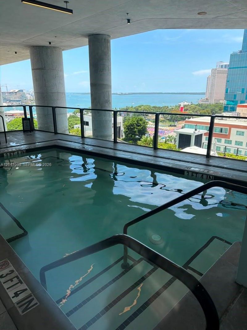398 NE 5th St , Unit 4210, Miami, FL 33132 Photo