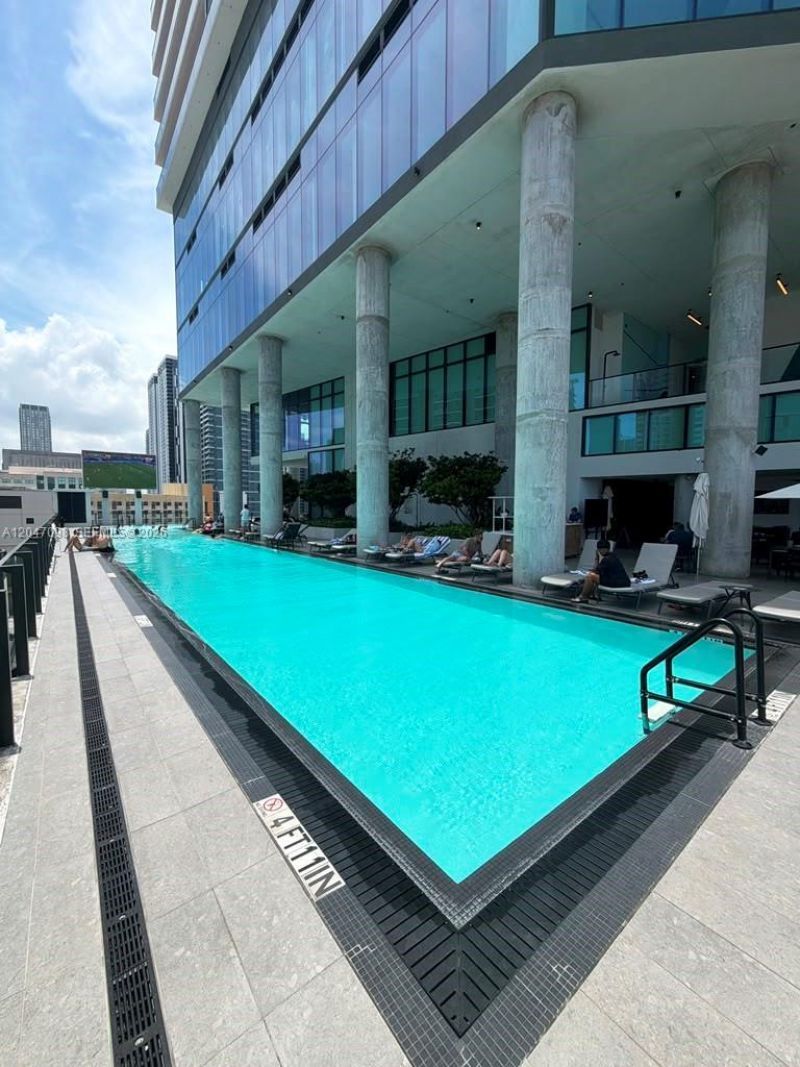 398 NE 5th St , Unit 4210, Miami, FL 33132 Photo