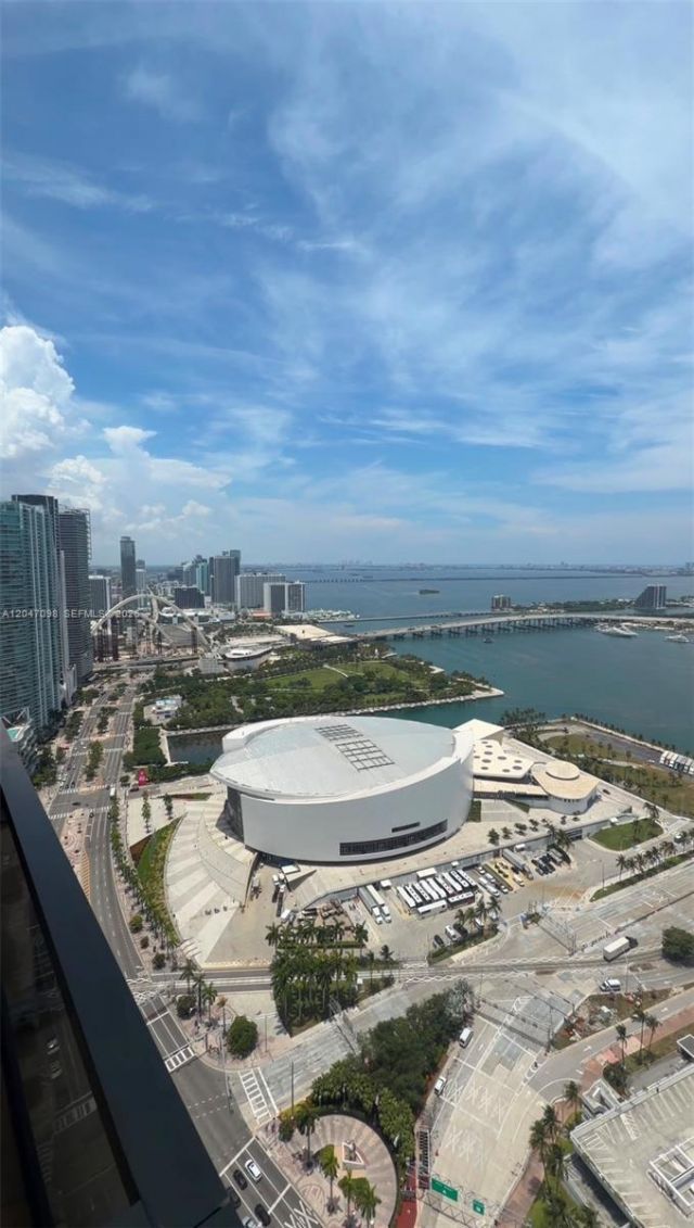 398 NE 5th St , Unit 4210, Miami, FL 33132 Photo