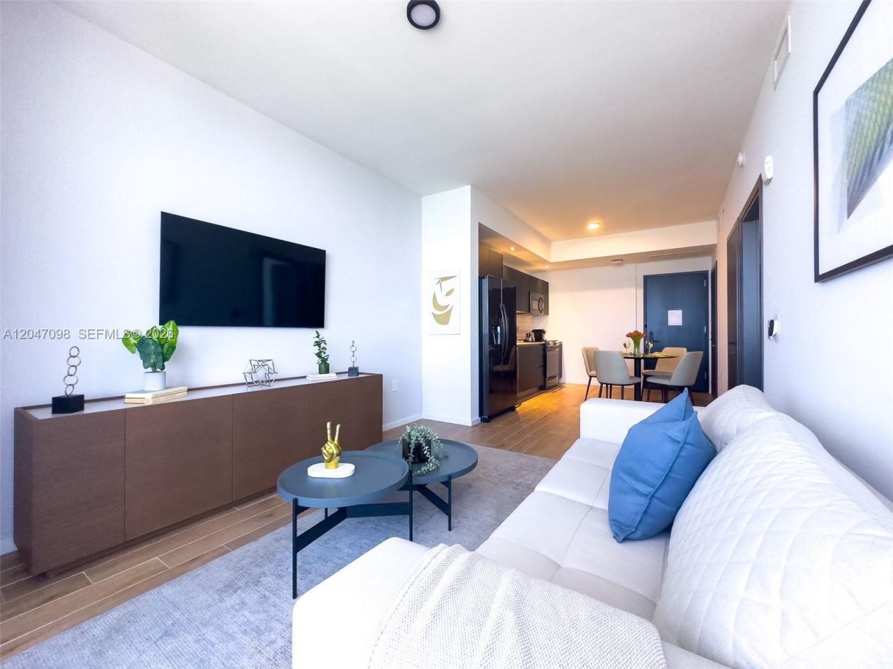 398 NE 5th St , Unit 4210, Miami, FL 33132 Photo