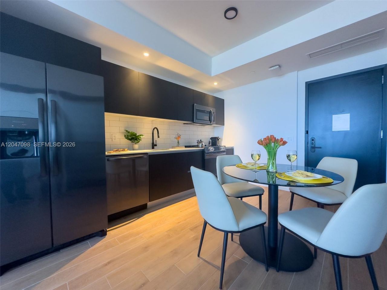 398 NE 5th St , Unit 4210, Miami, FL 33132 Photo