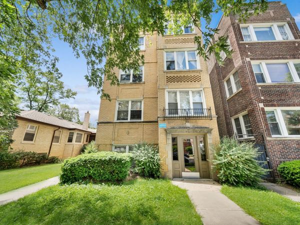 6206 N Francisco Avenue , Unit G, Chicago, IL 60659