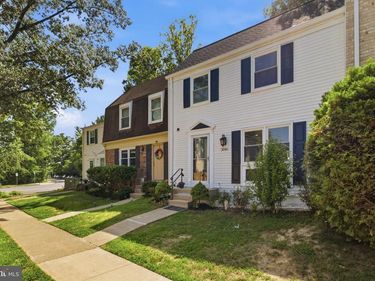 3046 TALKING ROCK DRIVE, FAIRFAX, VA 22031