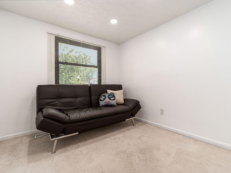 8127 Maugham Drive, Reynoldsburg, OH 43068 Photo 15