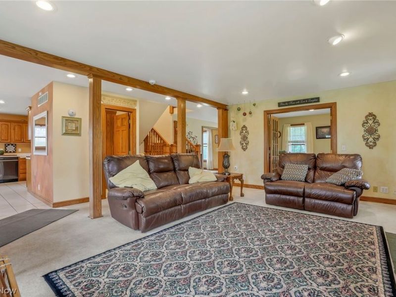 4000 Dillon Hills Drive, Nashport, OH 43830 Photo 9