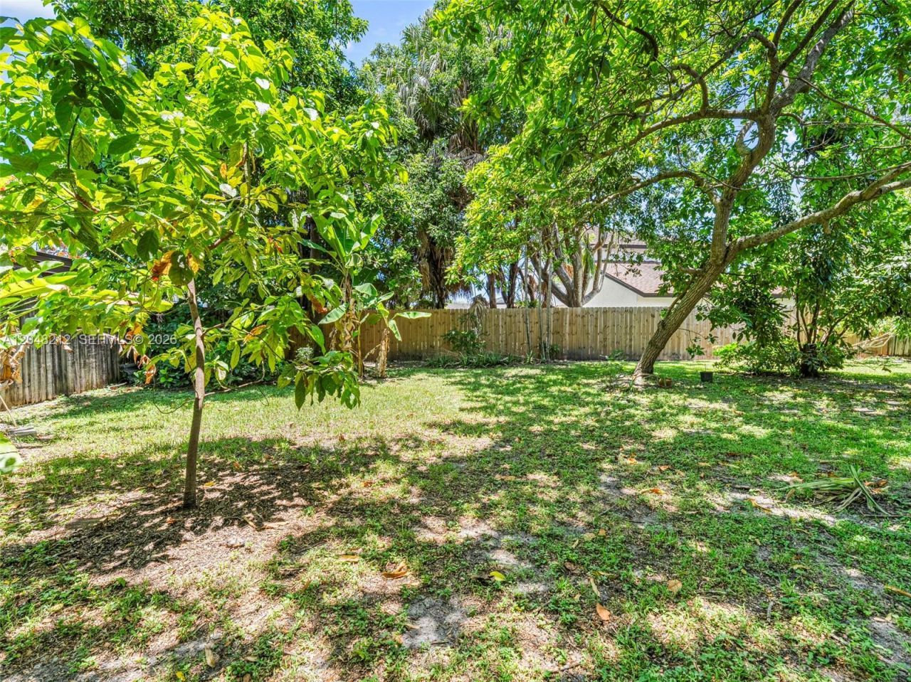 15491 SW 153rd St , Miami, FL 33187 Photo