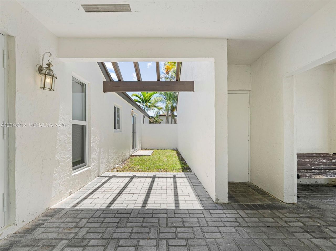 15491 SW 153rd St , Miami, FL 33187 Photo