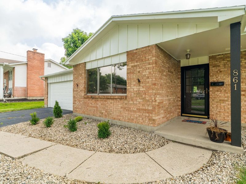 861 Kenbrook Drive, Vandalia, OH 45377 Photo 3