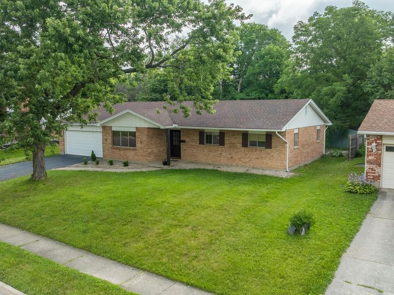 861 Kenbrook Drive, Vandalia, OH 45377 Photo 8