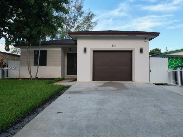 1831 SW 48th Ave , West Park, FL 33023