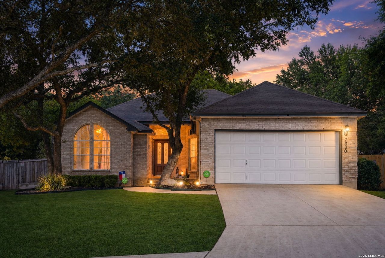 7830 Braun Bnd, San Antonio, TX 78250 Main Photo