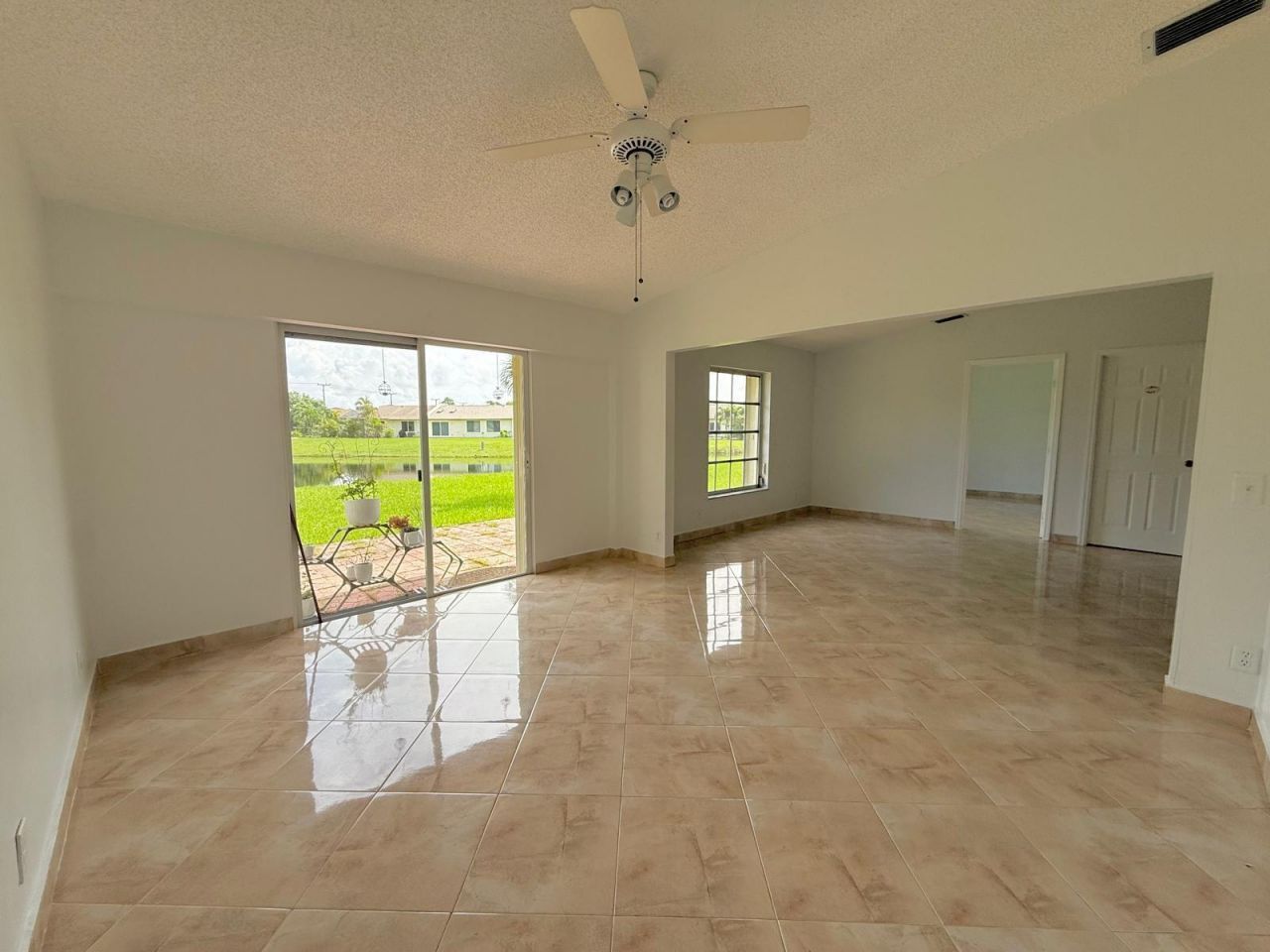 15860 Laurel Oak Circle, Delray Beach, FL 33484 Photo