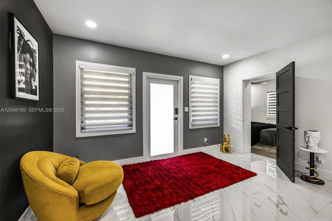 285 NW 45th St , Miami, FL 33127 Photo
