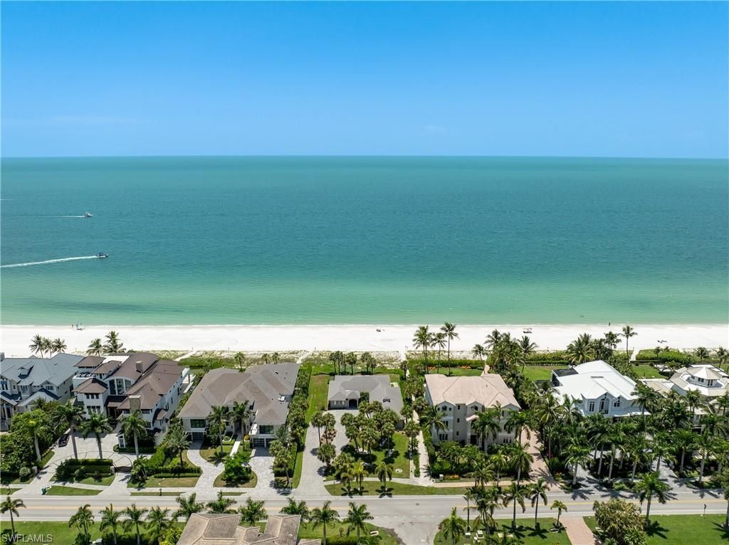 10173 Gulf Shore Dr, Naples, FL 34108 Photo