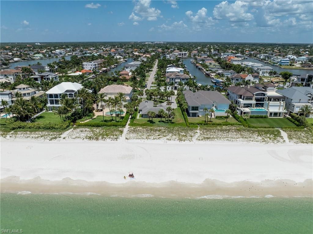 10173 Gulf Shore Dr, Naples, FL 34108 Photo