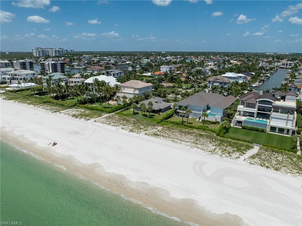 10173 Gulf Shore Dr, Naples, FL 34108 Photo