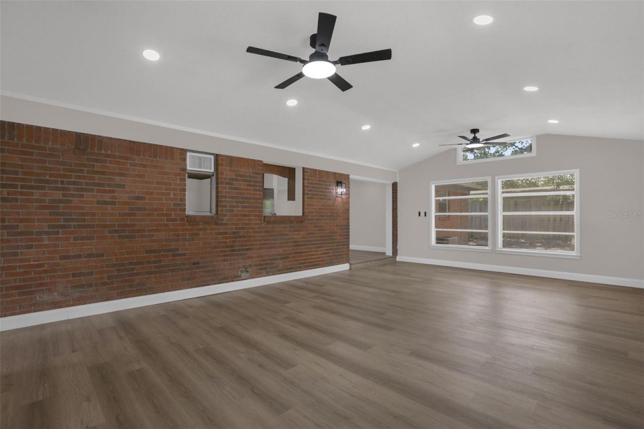 518 Lavon Drive, Altamonte Springs, FL 32701 Photo