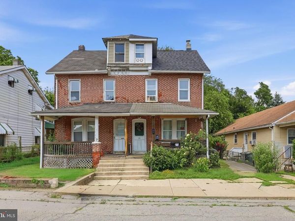 631 E CHESTNUT STREET, COATESVILLE, PA 19320
