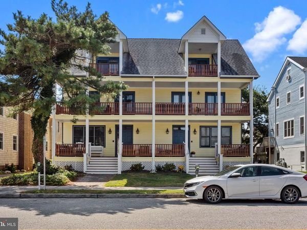 106 A HOWARD STREET, CAPE MAY, NJ 08204