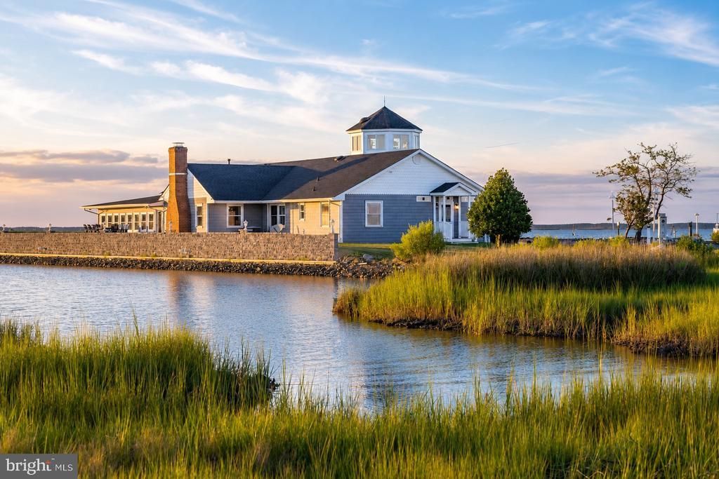 1713 DOELLER ROAD, FISHING CREEK, MD 21634