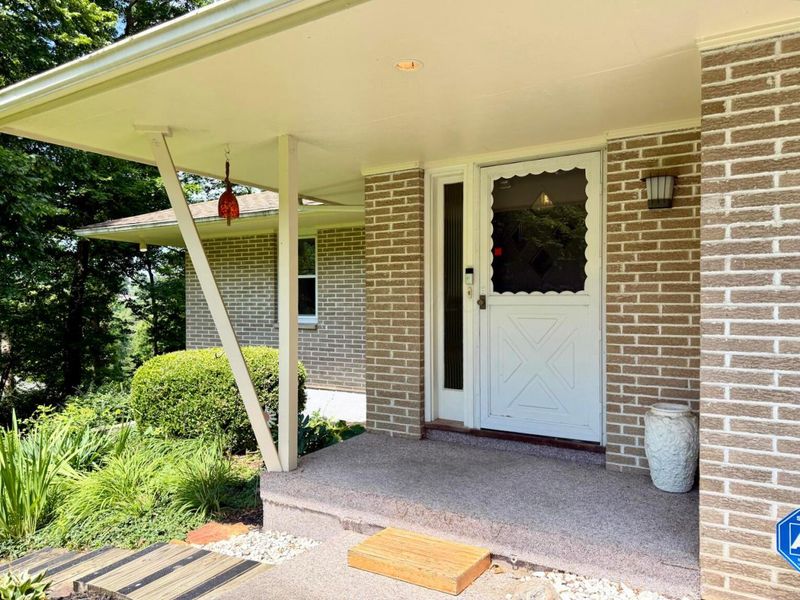 348 Shannon Drive, Chillicothe, OH 45601 Photo 3