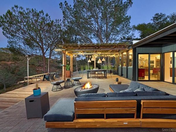 1234 Oribia Road, Del Mar, CA 92014