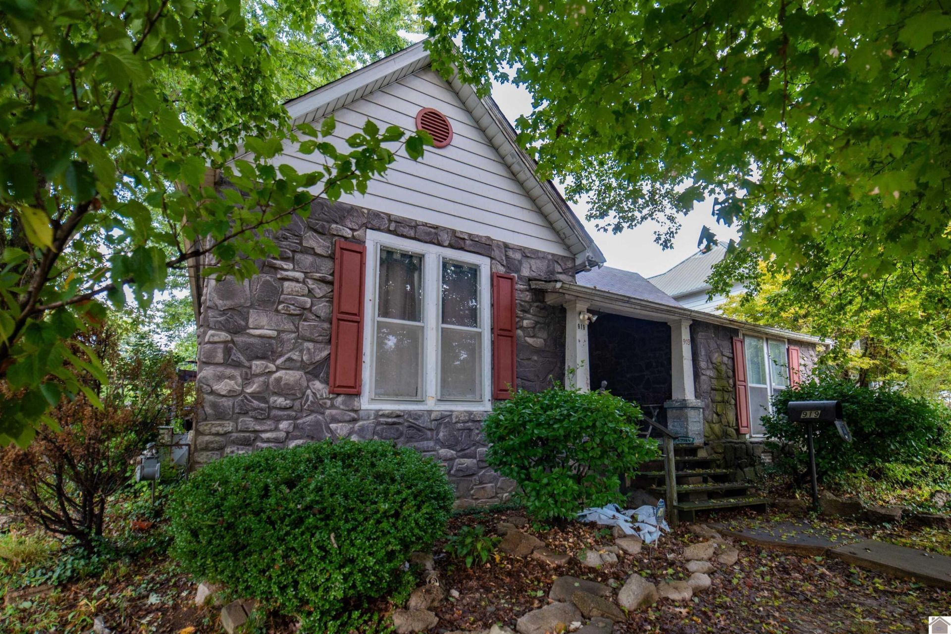 919 Troy Avenue, Hickman, KY 42050 Main Photo