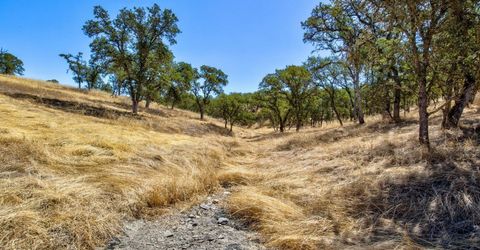 12550-12400 Hogan Dam, Farmington, CA 95230 Photo