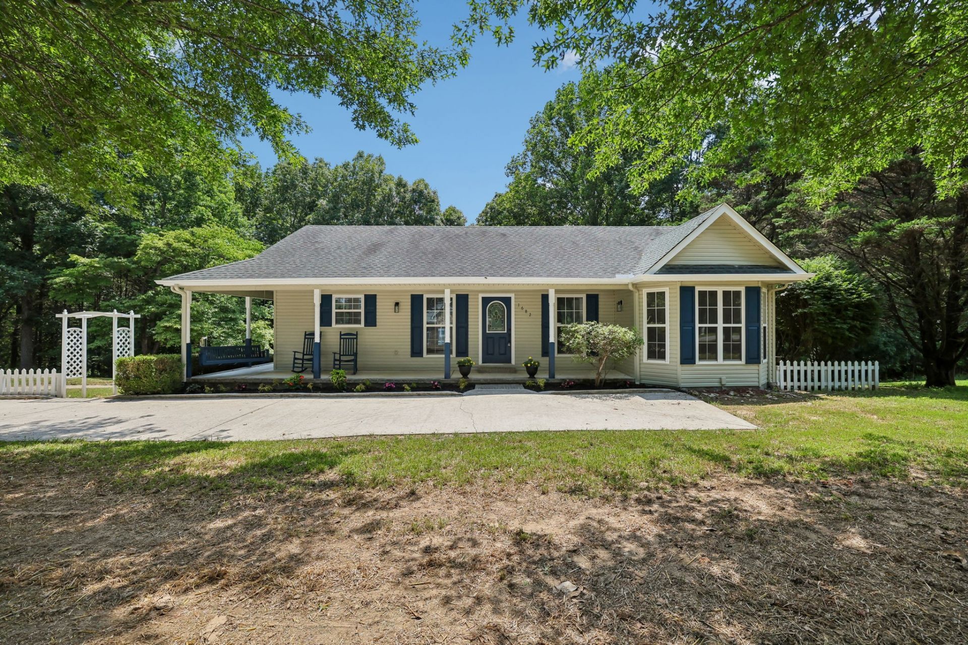 1682 Ridgeview Run , Lynchburg, TN 37352 Main Photo