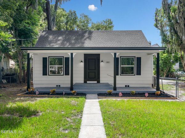 621 S 18TH Street, Palatka, FL 32177