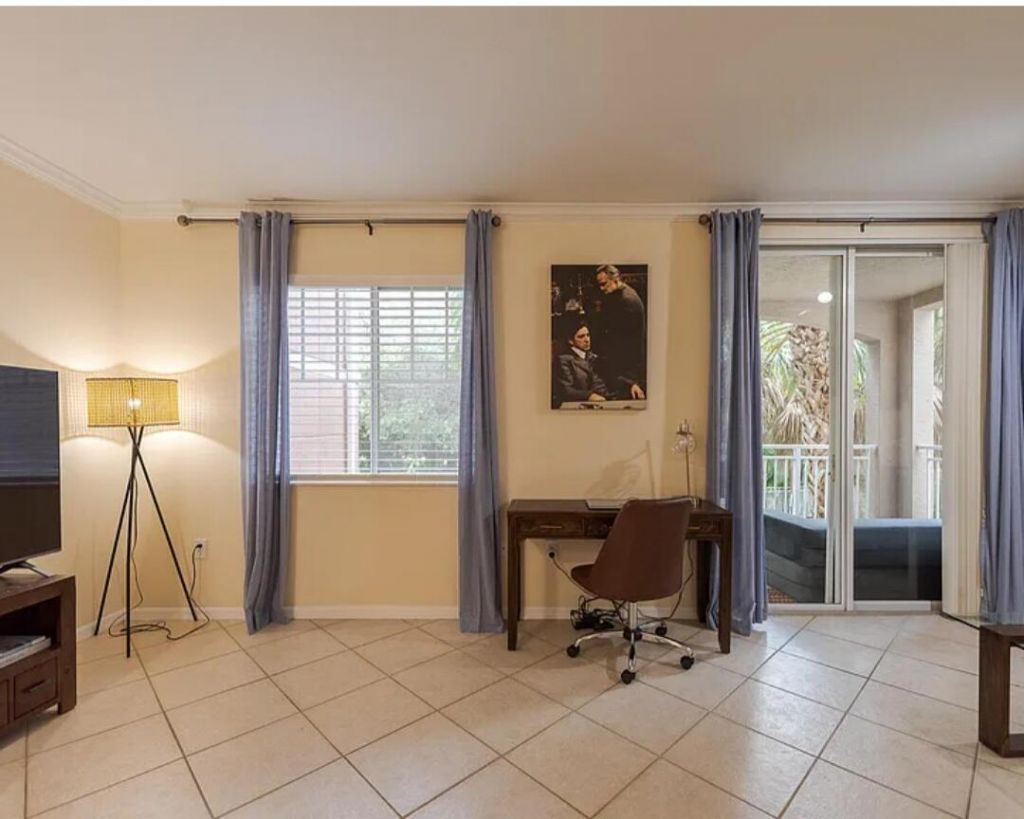 6556 Emerald Dunes Drive, Unit 207, West Palm Beach, FL 33411 Photo