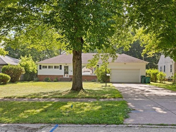 747 Edgewood Road , Richmond Heights, OH 44143